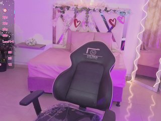 Erotisk videochatt ZURY-TAY